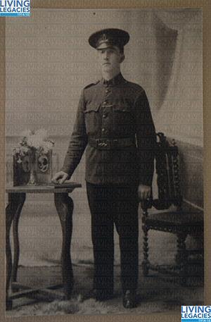 ID1181 - Artefacts relating to - L. CPL  J. Douthart, 10th Royal Inniskilling Fusiliers 